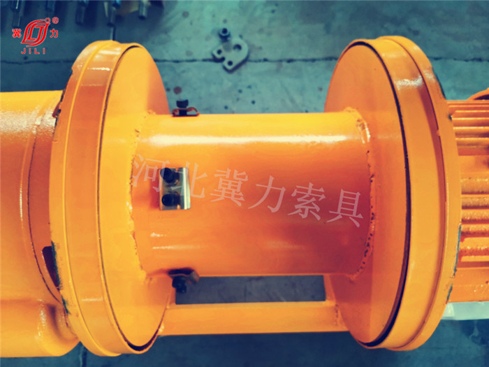 小型卷?yè)P(yáng)機(jī)加固卷筒