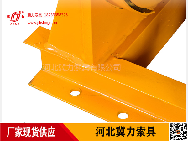 小型卷?yè)P(yáng)機(jī)底座展示